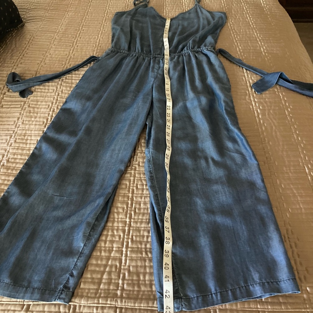 Tommy Bahama XS jumpsuit. - Picture 7 of 11